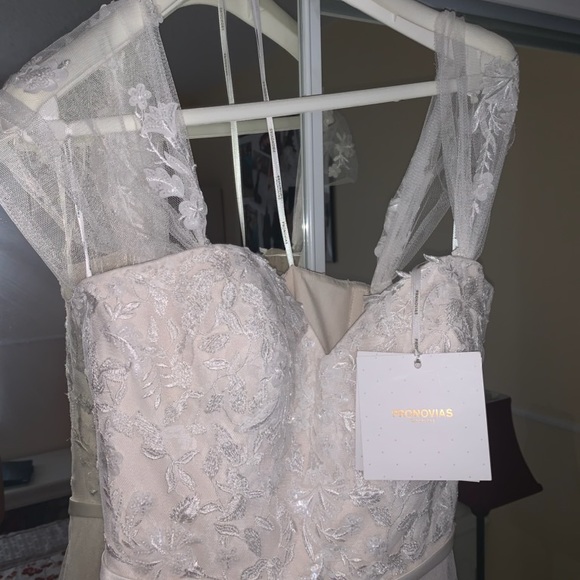 Pronovias wedding dress brand new